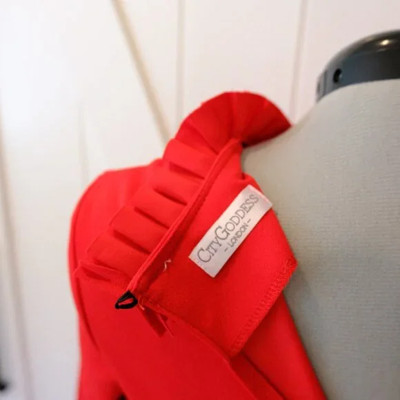 City Goddess - Lulu's - Red pleated neck slim fitting midi dress - Picture 6 of 6